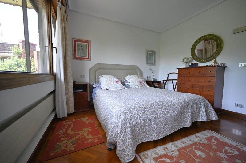 Foto a447fce1-6a6b-448d-9b80-f3fe9f94dbcc. Semi detached house with heating parking in Artatza-Pinueta-Pinosolo Leioa