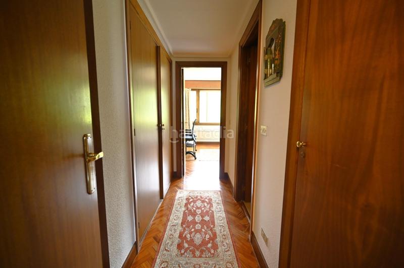 Foto ceb57fe5-9034-40eb-8e3c-60c51cee73d1. Semi detached house with heating parking in Artatza-Pinueta-Pinosolo Leioa