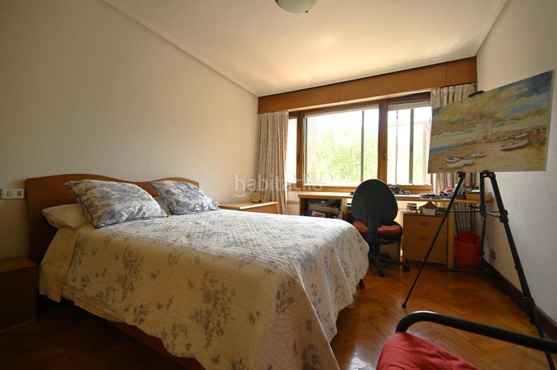 Foto e409e0ea-9bd4-4a42-b59f-d7f10b19842a. Semi detached house with heating parking in Artatza-Pinueta-Pinosolo Leioa