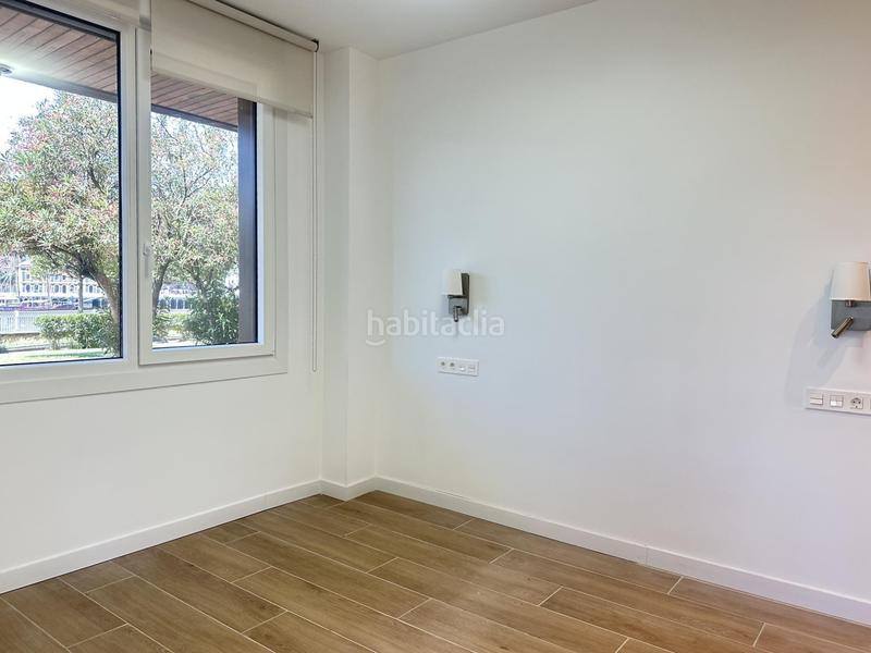 Foto 221dd621-0f65-4072-b4e3-66e8f2b99337. Alquiler piso vivienda, a estrenar y con espectaculares vistas, en el muelle tomás olabarri en Getxo