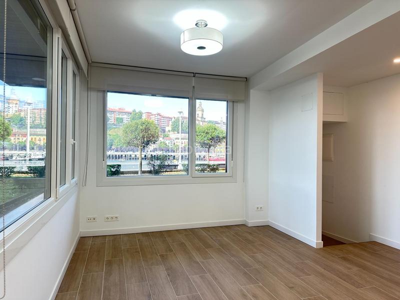 Foto 64dfe320-fbf9-46bc-a9ae-afb152ccb573. Location appartement avec chauffage dans Las Arenas Getxo