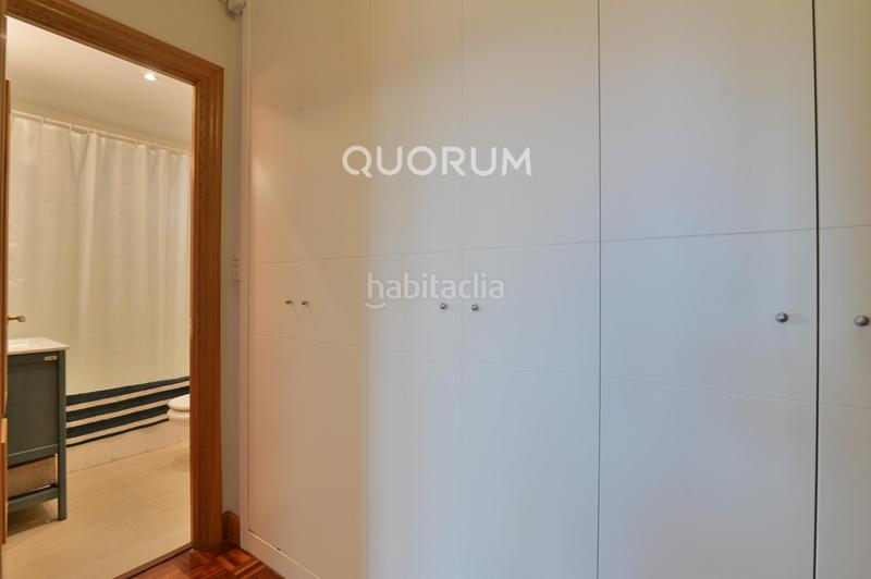 Foto 045341f7-a3df-4971-9aa8-3783cf8af993. Piso vivienda totalmente exterior con piscina comunitaria en Leioa