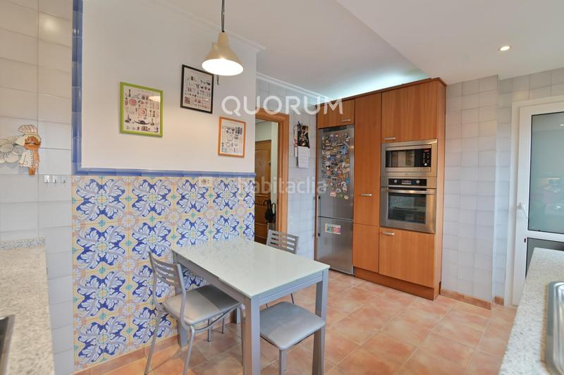 Foto 25a0a314-1442-490b-85b4-c616cb0d6ac0. Piso vivienda totalmente exterior con piscina comunitaria en Leioa