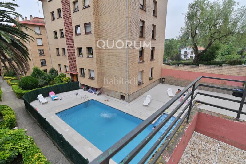 Foto 84101711-83d6-467c-b6b8-e7e353390f29. Piso vivienda totalmente exterior con piscina comunitaria en Leioa