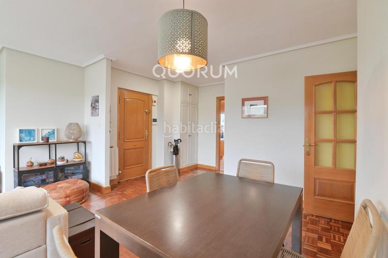 Foto a9f73d07-2c91-430a-a36b-36d0cd5705d8. Piso vivienda totalmente exterior con piscina comunitaria en Leioa