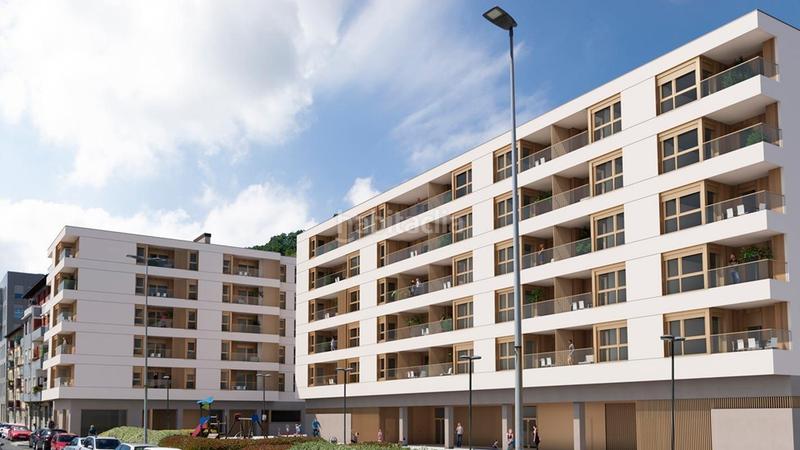 Foto f4c8a966-82dd-4fa6-8f6a-461c8f3d66a7. Affitto locale commerciale in Lamiako-Txopoeta Leioa