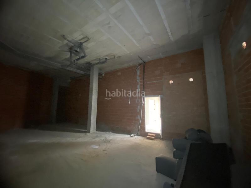 Foto 0bd7b91d-890e-42cd-9511-03c3a7d7c0e9. Lloguer local comercial a Lamiako-Txopoeta Leioa