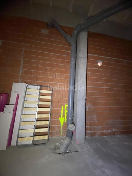 Foto 7fe313d4-4dc7-44f6-9191-3d4a8830f6d1. Lloguer local comercial a Lamiako-Txopoeta Leioa