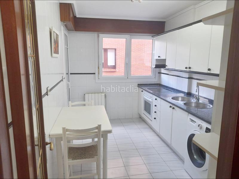 Foto 7298d210-1c0d-403d-a82a-6a28e99f32ff. Piso luminoso piso en Berango