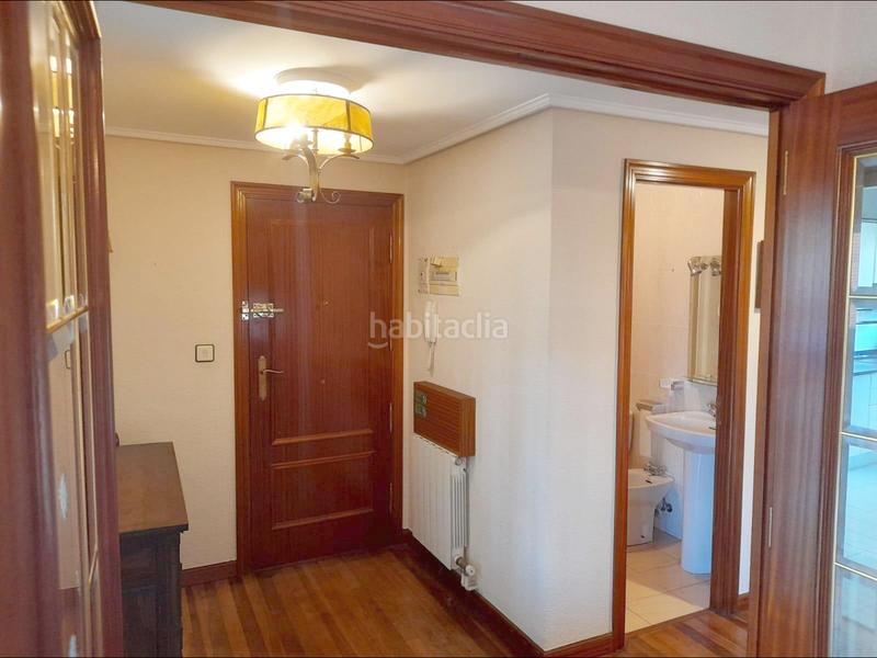 Foto be89a558-4d58-4912-b595-5c622cf2f567. Piso luminoso piso en Berango