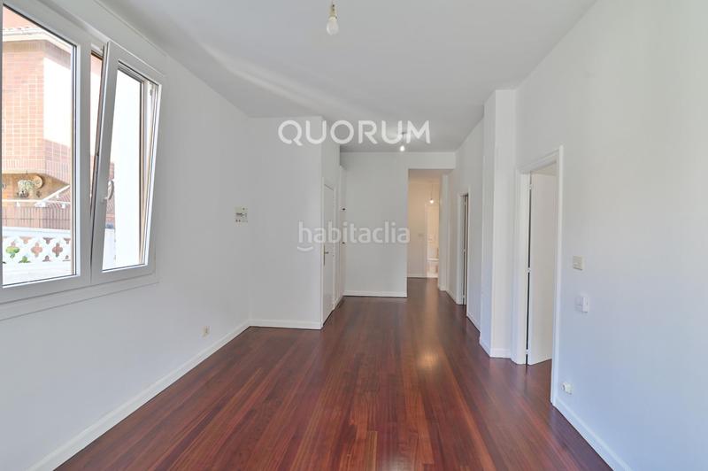 Foto 2e8590ad-2576-4945-b95d-ad5bf1ffae06. Piso vivienda con jardín muy bien ubicada en Villamonte Getxo