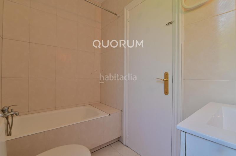 Foto 7a4c05e0-c0b8-4fae-b777-9caeee213fb6. Piso vivienda con jardín muy bien ubicada en Villamonte Getxo