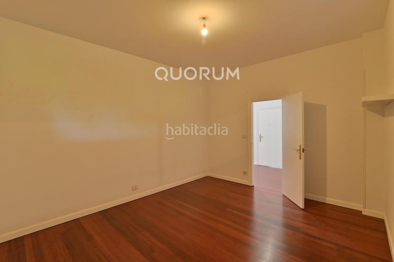 Foto e6883b5e-e905-4aa6-856f-854533e792a0. Piso vivienda con jardín muy bien ubicada en Villamonte Getxo
