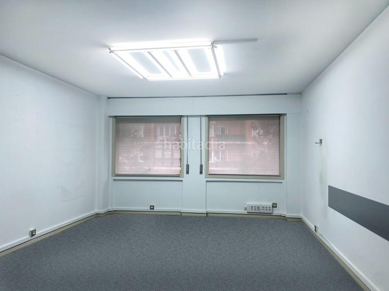 Foto 22b2c7d3-bd4f-44a0-afba-8a24f0bbf26d. Location bureau dans Las Arenas Getxo