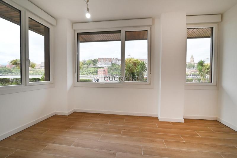 Foto f390a71d-bed9-44b1-9534-a860f53b9f94. Location appartement avec chauffage dans Las Arenas Getxo