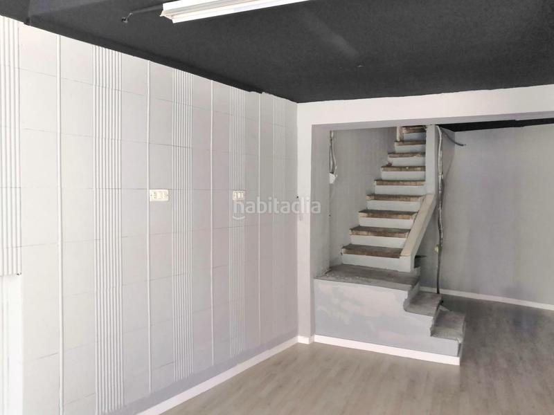 Foto 7a84d7e4-2fc3-4ed9-bf37-ce2f84e24332. Local comercial  en plaza ganeta en Getxo