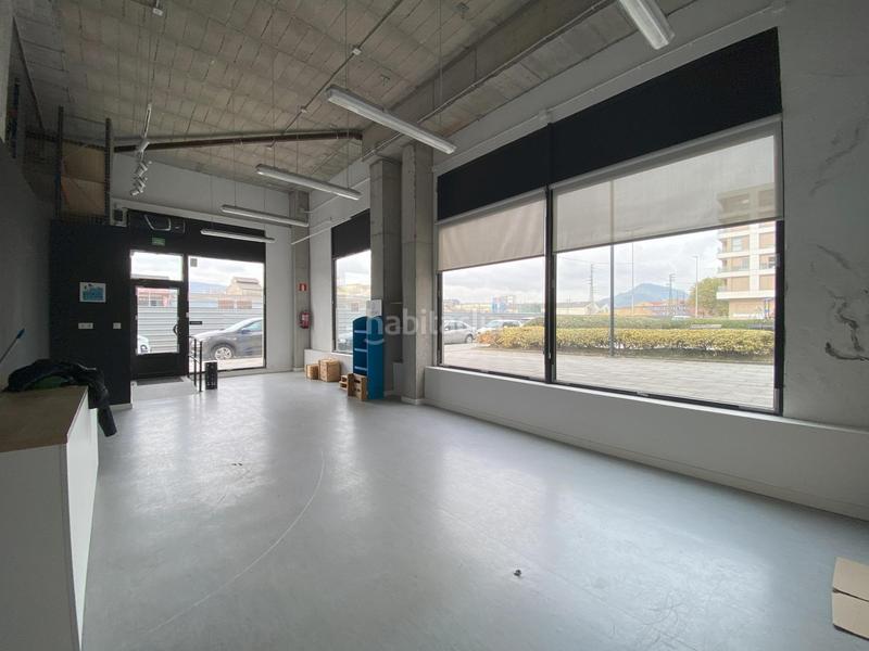 Foto 6bfffae5-3374-4b2b-9b7e-0b69f5be8871. Rent business premise in Lamiako-Txopoeta Leioa