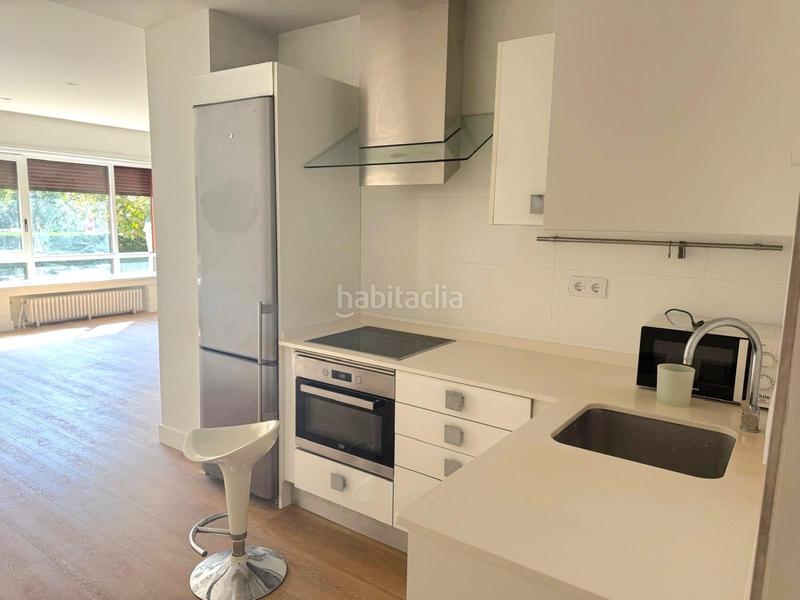 Foto 9d5816c7-5f5f-4c4b-b9a4-00937bd35904. Location appartement avec chauffage parking dans Neguri Getxo