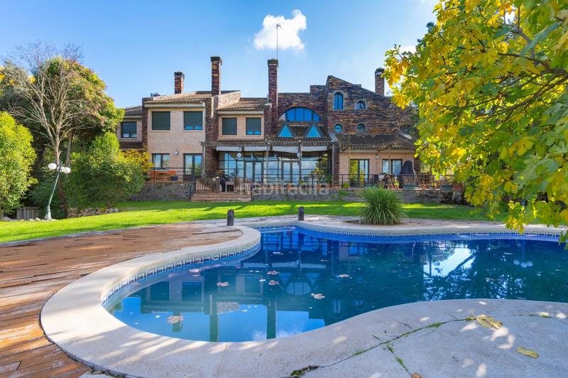 Foto 70f2c85c-b109-4aa9-9609-8763aa5d2c8a. Chalet alegre y bellísima casa alta calidad de construcción con estética única en una parcela de casi 5000 metros cuadrad en Ciudalcampo