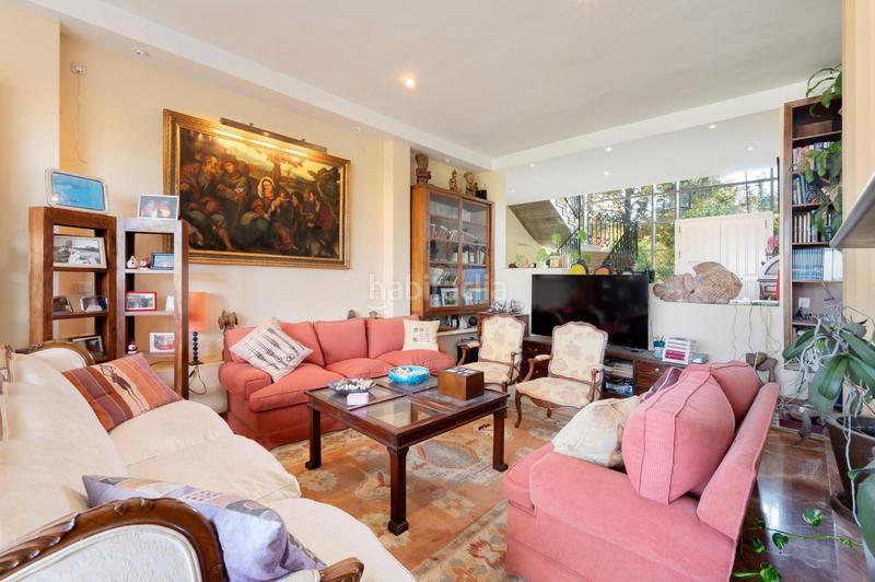 Foto aa1c269a-c17d-4f20-b0a0-771ee1aeb857. Chalet alegre y bellísima casa alta calidad de construcción con estética única en una parcela de casi 5000 metros cuadrad en Ciudalcampo
