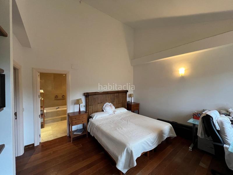 Foto e0f68713-117c-4673-8614-aa5f3718a60d. Chalet alegre y bellísima casa alta calidad de construcción con estética única en una parcela de casi 5000 metros cuadrad en Ciudalcampo