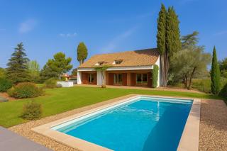 Xalet  Calle leones los. Vive con privacidad en soto de viñuelas tu chalet ideal te esper