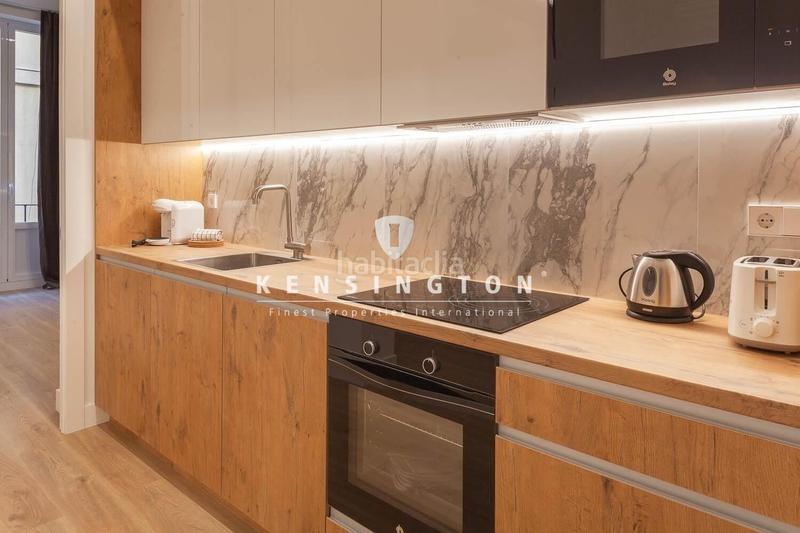 Foto b50692a5-d7d4-4755-a07f-12c5ffa3c999. Flat with heating in Sol Madrid