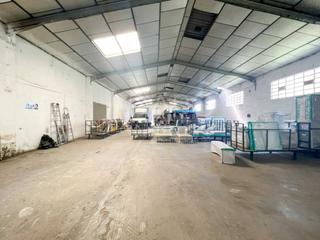 Nau industrial  Rio. Nave industrial en venta en pinto de 904 m