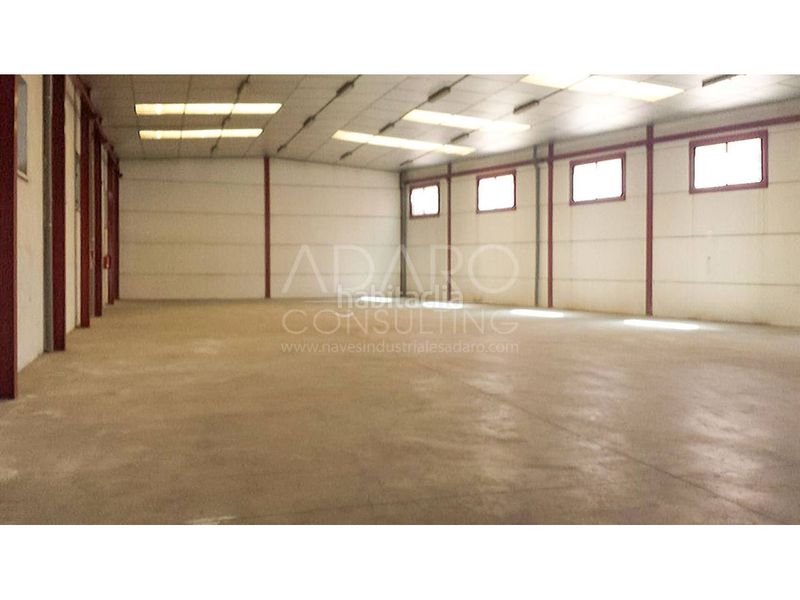 Foto 4e28bfca-28a2-49c4-8310-5b33046a727a. Nau industrial a Humanes de Madrid