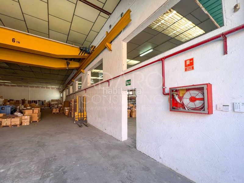 Foto e79a9b41-33ff-4857-8966-7c5047847762. Nau industrial a Humanes de Madrid