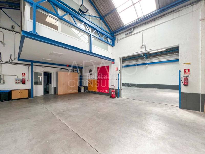 Foto 6cefe6b8-20a7-46c6-a35f-5e0b254b06a5. Fabrikhalle in El Barral Ferial Coslada