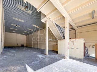 Fabrikhalle  Calle iplacea. Nave industrial en venta en alcalá de henares 475 m