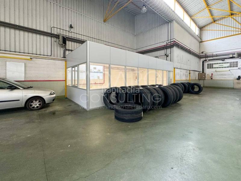 Foto 6aa0f4a1-bd67-45b9-9e98-f191f33980a1. Lloguer nau industrial a Las Dehesillas-Vereda de los Estudiantes Leganés