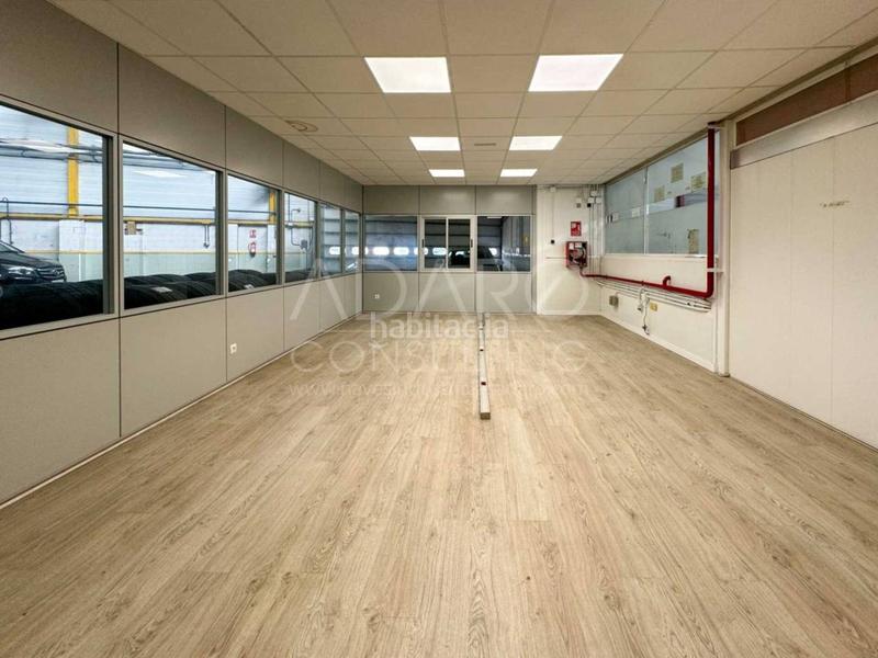 Foto 65ffdca4-e22a-4569-acf0-c6e59e18696c. Rent industrial building in Las Dehesillas-Vereda de los Estudiantes Leganés