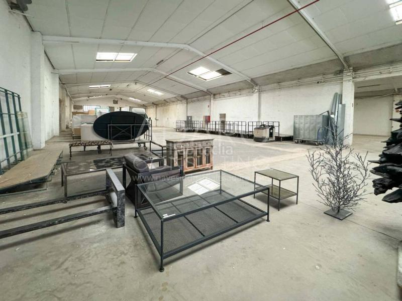 Foto 041fcbd7-8d45-4c8d-995f-52906260f2cc. Nau industrial a Zona Industrial Pinto