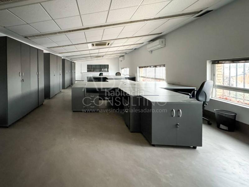 Foto 39859bd4-4ac1-4d0a-920f-133ffcb78d08. Nau industrial a Zona Industrial Pinto