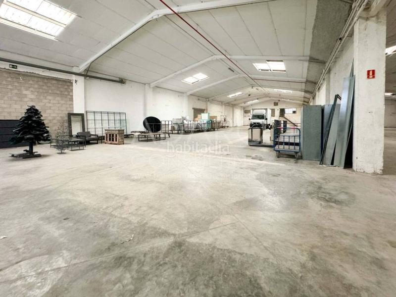 Foto 58c25454-fdc6-409a-b40b-da7c5d8e1973. Nau industrial a Zona Industrial Pinto