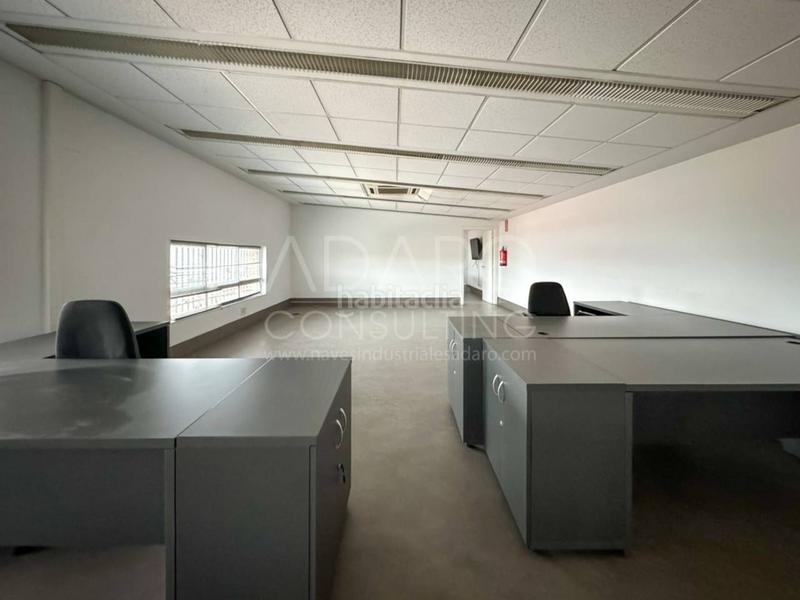 Foto 88cc1bbd-c998-4140-b7e1-408249c80bcd. Nau industrial a Zona Industrial Pinto