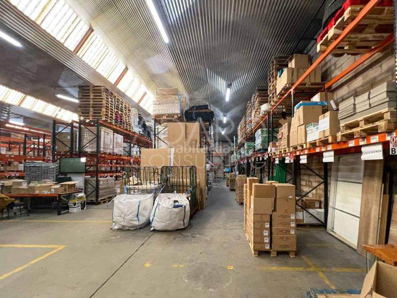 Foto d11edd9e-7c34-44a8-ac51-50b1ba57470c. Rent industrial building in Las Dehesillas-Vereda de los Estudiantes Leganés