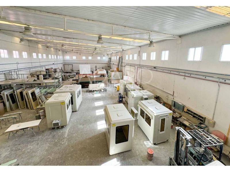 Foto a591ece5-8122-40e1-b9a2-b97795e39e2d. Nau industrial a Altos del Olivar-El Caracol Valdemoro