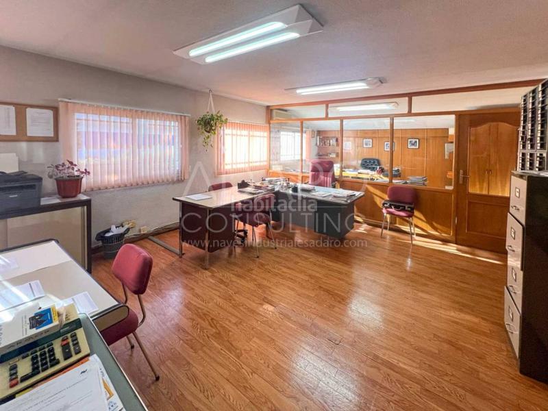 Foto 910faa7c-ecab-4f1a-bbad-77ce0cf1f842. Industrial building in Montserrat-Parque Empresarial San Fernando de Henares