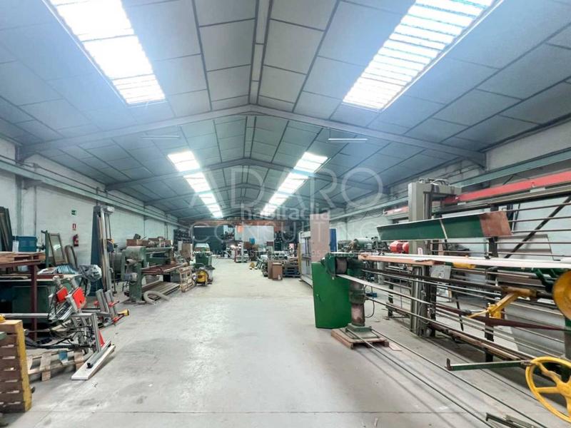 Foto f5d43887-5aee-4331-8120-a828ba6a8a96. Industrial building in Montserrat-Parque Empresarial San Fernando de Henares