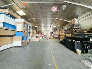 Industrial building  Amapola. Venta  nave industrial en humanes de madrid