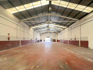 Nau industrial  Bronce. Nave industrial en venta en cobeña de 532 m