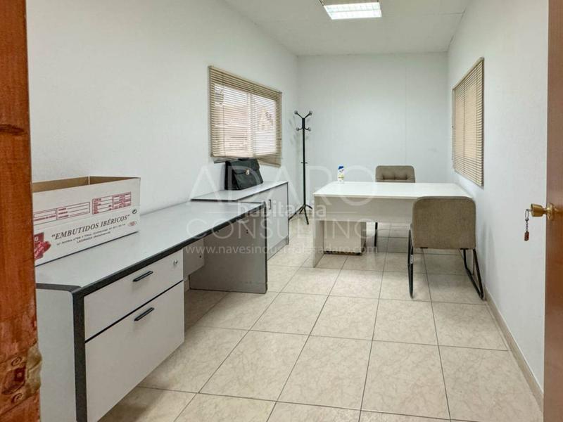 Foto 08639976-8998-45bc-9141-f0dfc644b486. Nau industrial a Valdepelayo-Montepinos-Arroyo Culebro Leganés