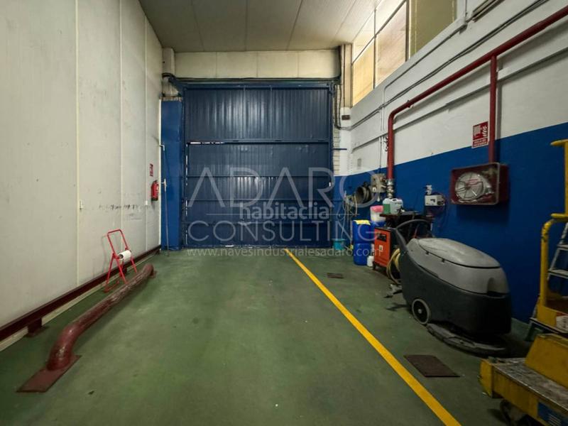 Foto 9ed80954-3d23-4b95-8a55-beb4a12b60e2. Nau industrial a Valdepelayo-Montepinos-Arroyo Culebro Leganés