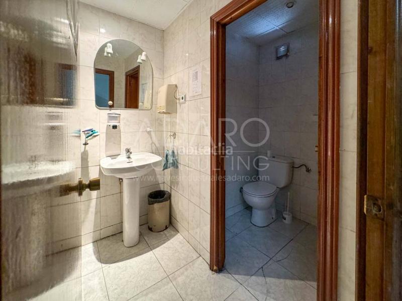 Foto fcbbc3f4-d0df-4fe7-9e80-10bcd6b2ab3c. Nau industrial a Valdepelayo-Montepinos-Arroyo Culebro Leganés