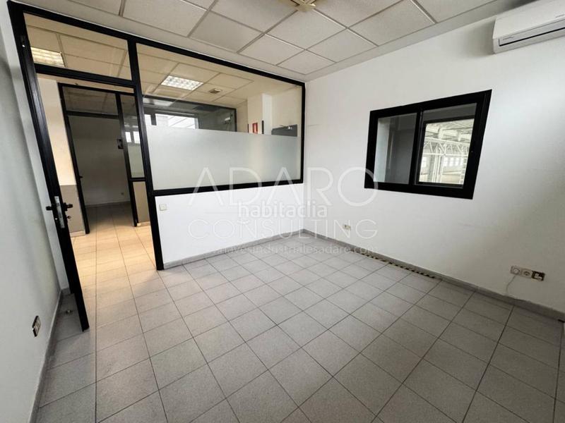 Foto 4eb0e7aa-6f99-405e-bd58-64b755655b11. Industrial building in Montserrat-Parque Empresarial San Fernando de Henares