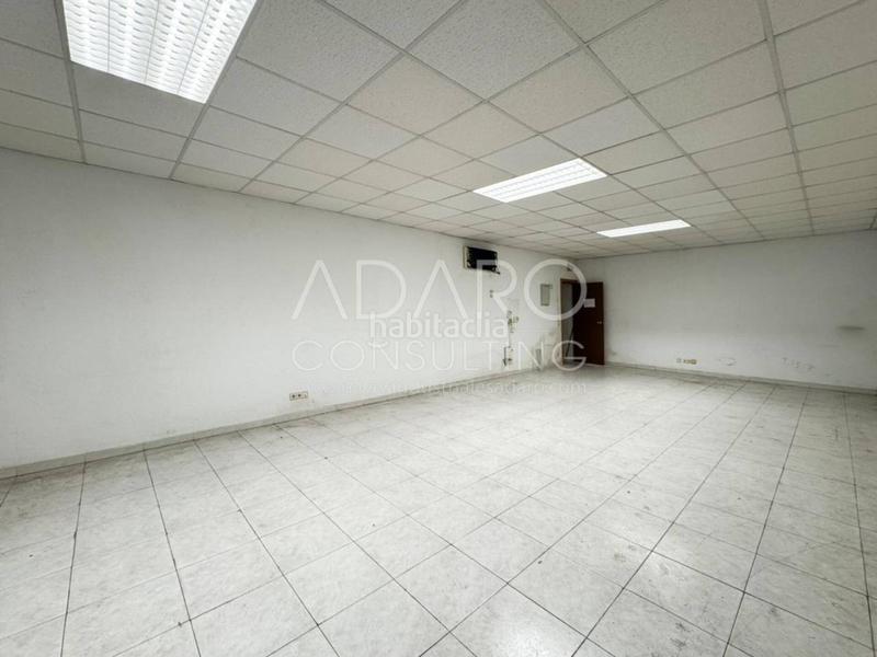 Foto b344aad4-7824-468c-b64c-afe815605fb3. Industrial building in Montserrat-Parque Empresarial San Fernando de Henares