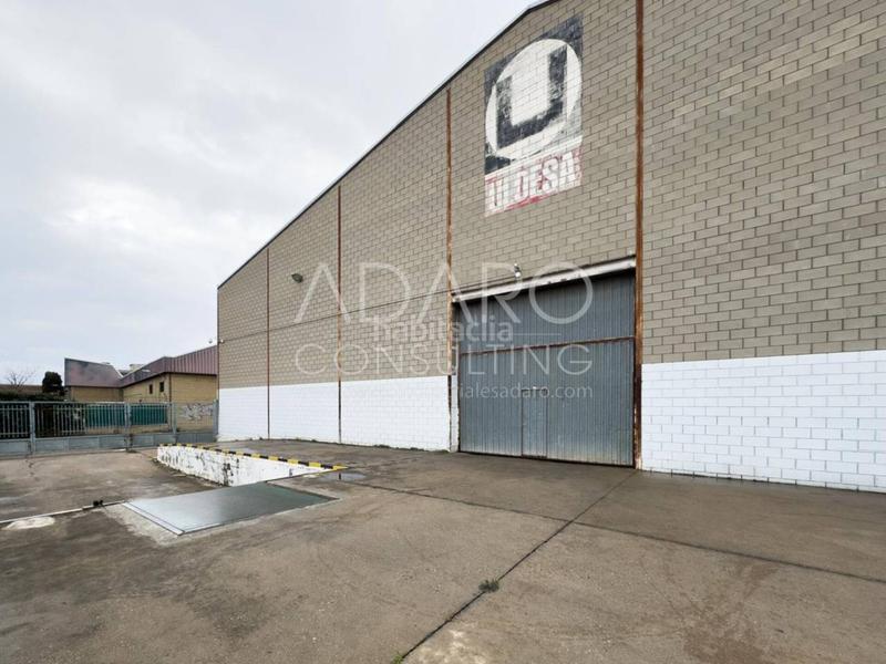 Foto dea1f724-4983-4324-b654-70f90389e2f3. Industrial building in Montserrat-Parque Empresarial San Fernando de Henares